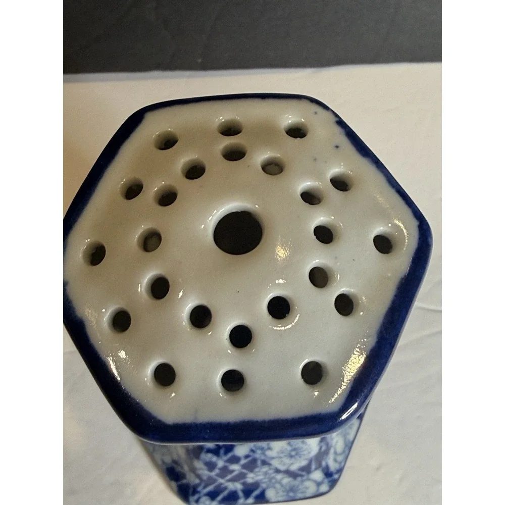 Victoria Ironstone Blue White Floral Flower Frog Vase Chinoiserie 5.5